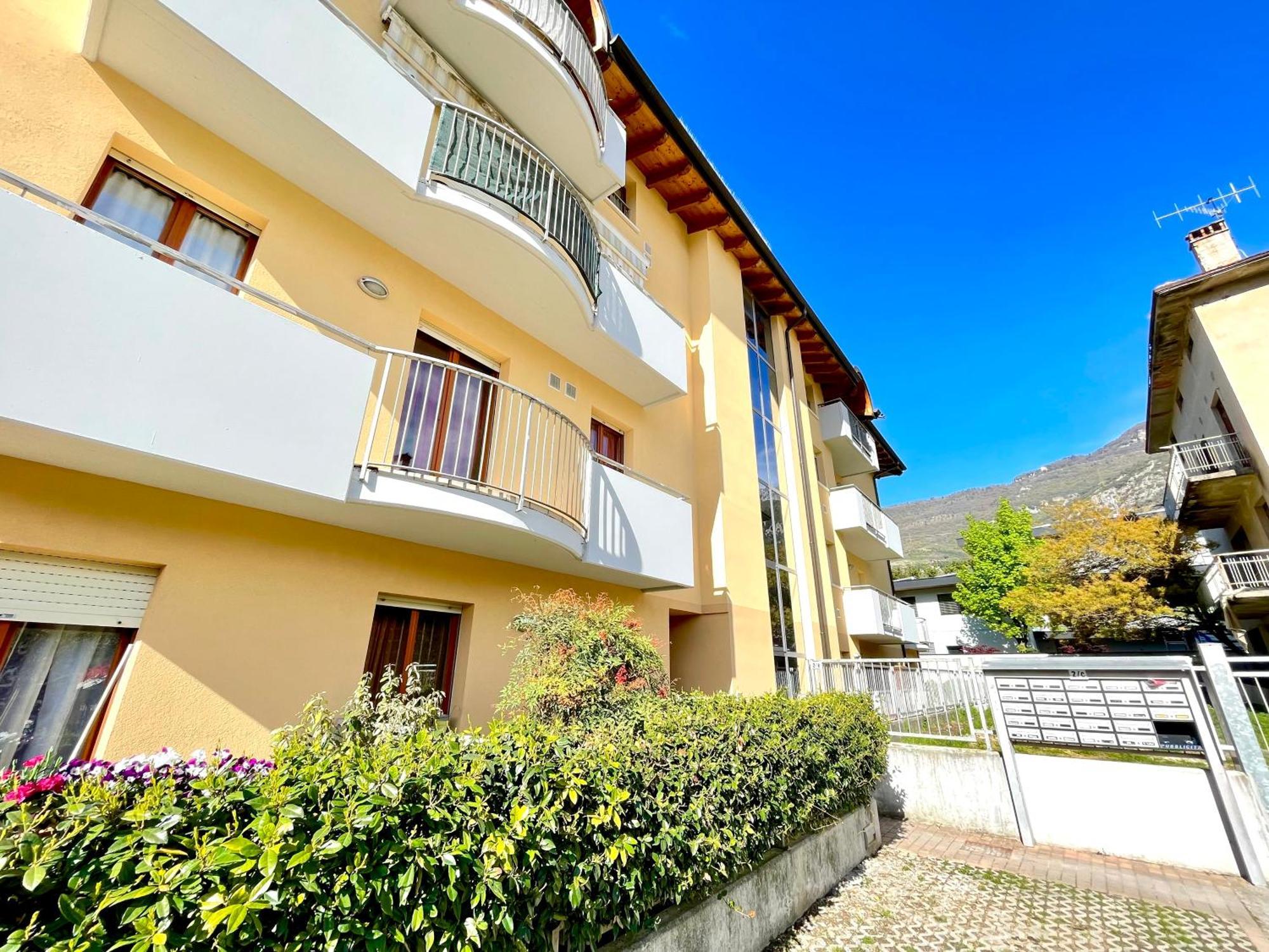 Casa Segantini - Relax Apartment 2 アルコ エクステリア 写真